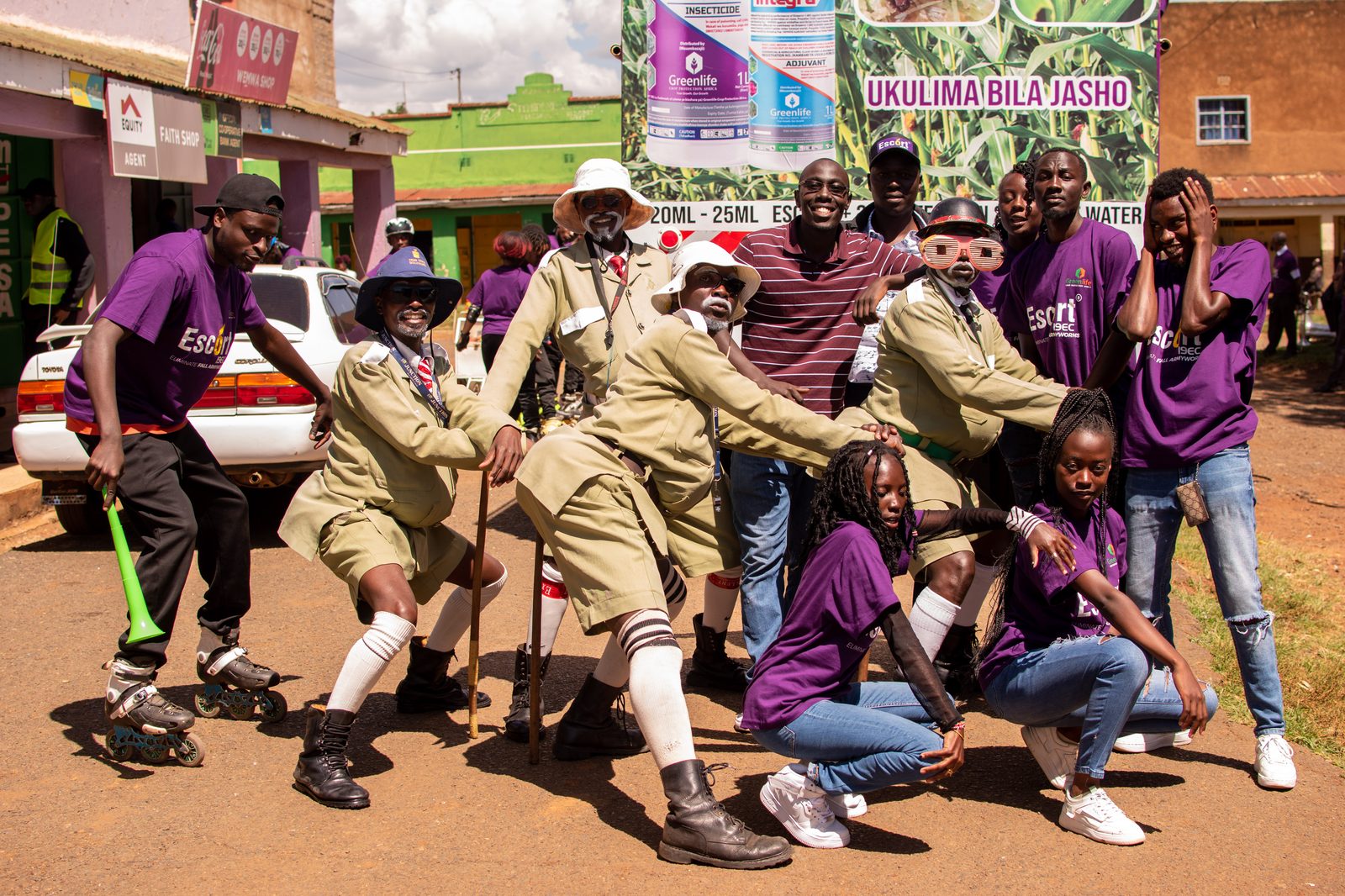 Roadshow event crowd